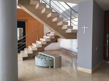 SE VENDE CASA DE LUJO EN LAGOS DEL  CAUJARAL