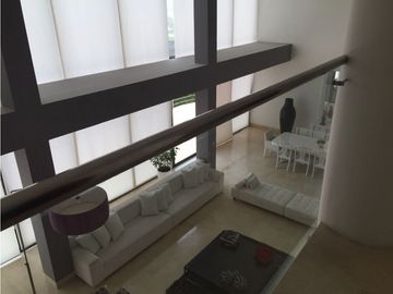 SE VENDE CASA DE LUJO EN LAGOS DEL  CAUJARAL