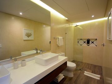 LAGUNA AZUL C2 CONDO VACACIONAL