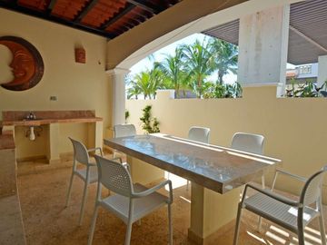 CASA PARAISO