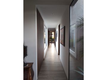 VENTA DE EXCLUSIVA CASA CAMPESTRE EN LLANO GRANDE