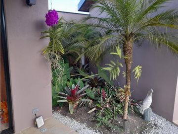 VENTA DE EXCLUSIVA CASA CAMPESTRE EN LLANO GRANDE