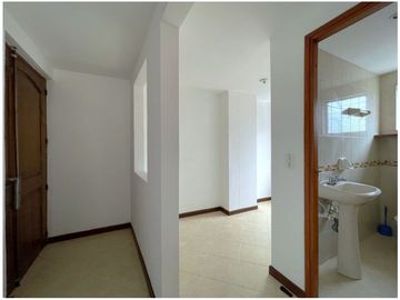 ApartaEstudio en Venta, Floresta en  Medellín