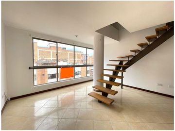 ApartaEstudio en Venta, Floresta en  Medellín