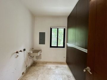 Casa en venta en Privada Oasis Yucatán Country Club.