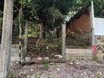 TERRENO EN VENTA EN FRACCIONAMIENTO COLINAS DEL SUR