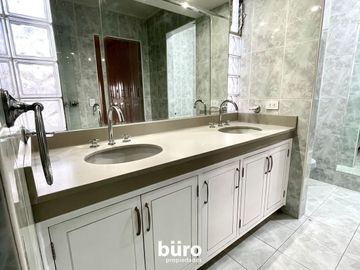 MAJESTUOSO DEPARTAMENTO EN ALQUILER EN SAN ISIDRO
