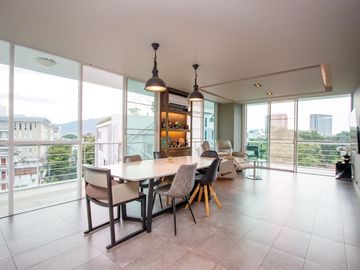 Executive 1 Bedroom Condo For Sale : Peaks Garden Chang Klan