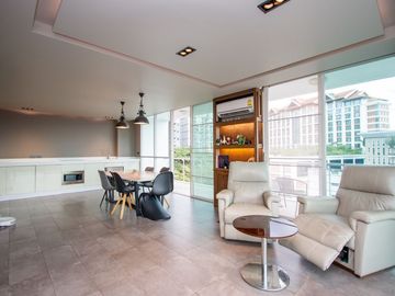 Executive 1 Bedroom Condo For Sale : Peaks Garden Chang Klan