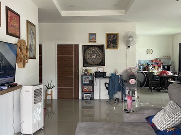 3 Bedroom House for sale in Pa Phai, Chiang Mai