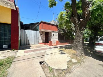 Casa en  Venta - San Lorenzo
