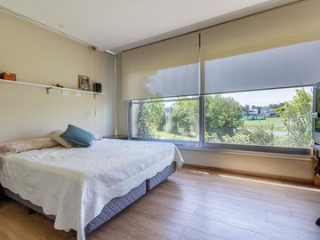 Casa en barrio cerrado Brisanova (Pueblo Esther)