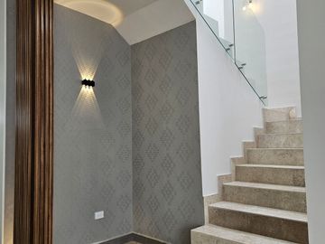 Casa en Venta con 4 Recámaras y Alberca en Mérida