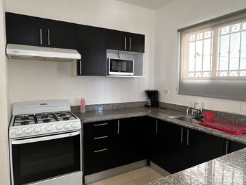 CASA EN VENTA MÉRIDA, GRAN SANTA FÉ CAUCEL