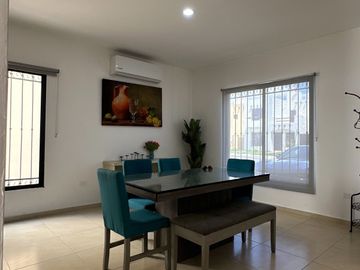 CASA EN VENTA MÉRIDA, GRAN SANTA FÉ CAUCEL