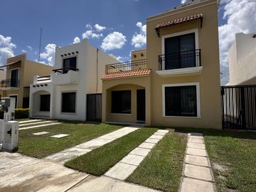 CASA EN VENTA MÉRIDA, GRAN SANTA FÉ CAUCEL