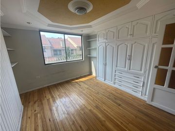 Casa Comercial en venta en Puertas del Sol