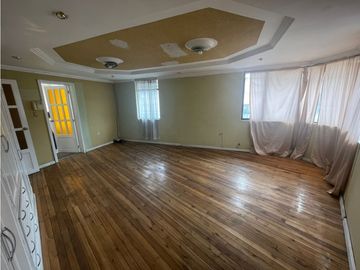 Casa Comercial en venta en Puertas del Sol