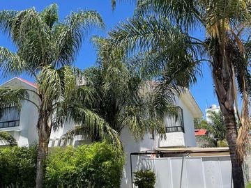 CASA EN VENTA Fraccionamiento Real Zavaleta SANTA CRUZ BUENAVISTA PUEBLA