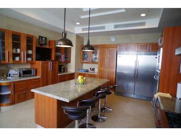 VENTA DE PENHOUSE FULL AMUEBLADO EN EN EL PH THE POINT 890m2