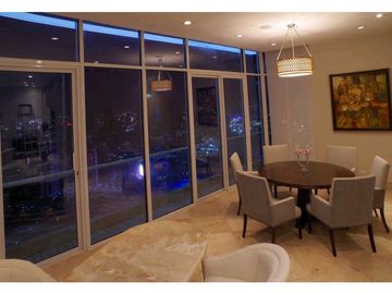 VENTA DE PENHOUSE FULL AMUEBLADO EN EN EL PH THE POINT 890m2