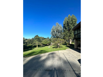 Gran Quinta en Sierras de los Padres. Zona Golf.