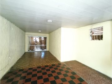 Casa en venta Pueblo Nuevo Avenida Colon 2032 restaurar