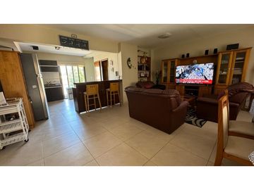 VENDE DUPLEX GODOY CRUZ - APTO CREDITO