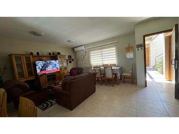 VENDE DUPLEX GODOY CRUZ - APTO CREDITO