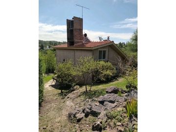 casa de 3 dormitorios en cuesta blanca con vista