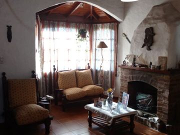 Chalet en venta en Castelar Sur