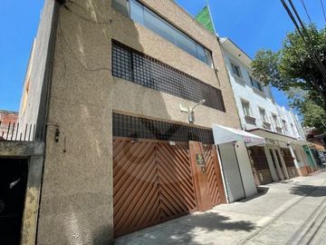 Edificio en venta en Verónica Anzures