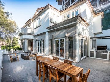 Casa en venta en Ahuehuetes, Bosques de las Lomas