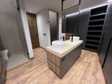 Casa en condominio en  Venta en Querétaro, Lomas Campanario Norte