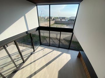 Casa en condominio en  Venta en Querétaro, Lomas Campanario Norte