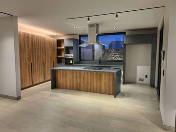 Casa en condominio en  Venta en Querétaro, Lomas Campanario Norte