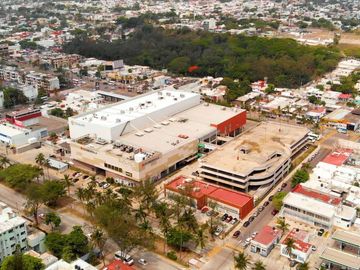Casa en Salvador Diaz Miron, enfrente de plaza portal, Veracruz