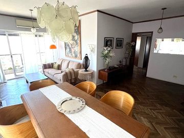 Departamento de 4 ambientes en Venta en Almagro