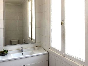 Casa en Venta en Valenzuela Castillo N° 1200