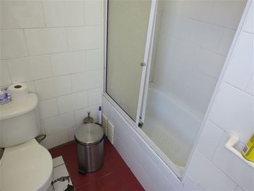 Casa en Venta en Valenzuela Castillo N° 1200