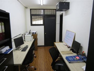 Casa en Venta en Valenzuela Castillo N° 1200