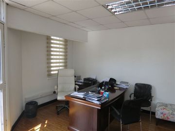 Casa en Venta en Valenzuela Castillo N° 1200