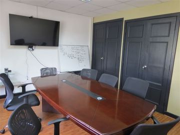 Oficina en Venta en Valenzuela Castillo N° 1200