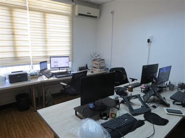 Oficina en Venta en Valenzuela Castillo N° 1200