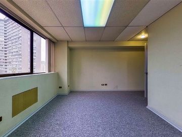 Oficina en Venta en Padre Mariano con Av. Providencia