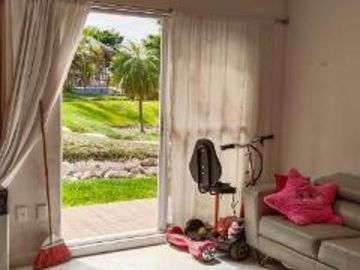 PRECIOSA CASA EN FRACCIONAMIENTO EXCLUSIVO