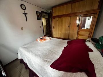 CASA CON 5 DEPARTAMENTOS EN LA PERLA, NEZAHUALCOYOTL