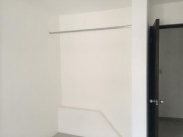 CASA CON 4 DEPARTAMENTOS EN VENTA
