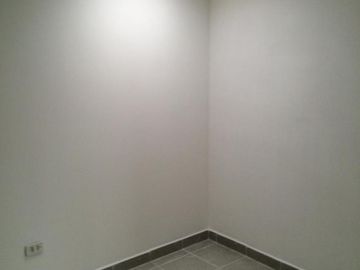 CASA CON 4 DEPARTAMENTOS EN VENTA