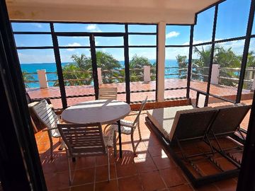 CASA FRENTE AL MAR EN COSTA MUJERES EN CANCUN COLDWELL BANKER